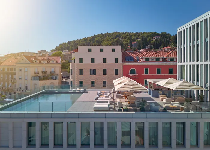 Hotel Ambasador